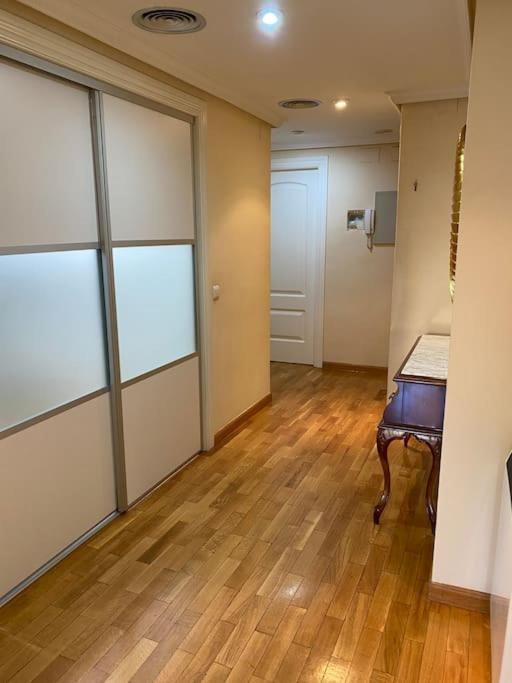 Lovely 2 Bedrooms Apartment Main Square Plasencia Eksteriør bilde