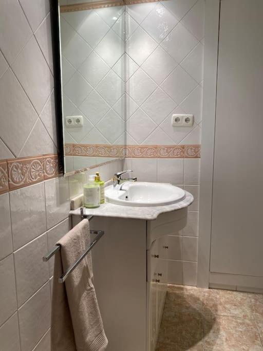 Lovely 2 Bedrooms Apartment Main Square Plasencia Eksteriør bilde